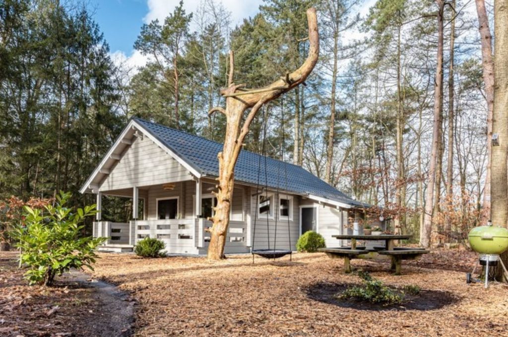 Villapparte-Natuurhuisje-Hutje-op-de-Veluwe-Veluwe-luxe-vakantiechalet-voor-6-personen-Gelderland-1024x680