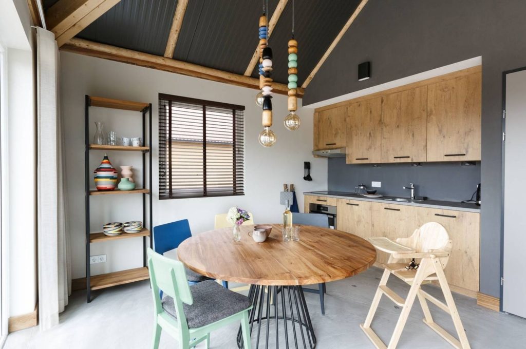 Villapparte-Beekse-Bergen-Safariresort-Kidslodge-Beekse-Bergen-Unieke-lodge-voor-6-personen-Hilvarenbeek-luxe-keuken