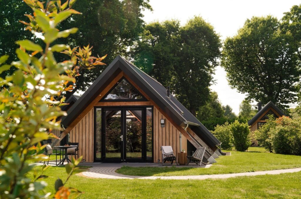 Villapparte-De IJsvogel-Wellness Lodge met sauna-luxe vakantiehuis op vakantiepark-voor 2 personen-Voorthuizen-Gelderland