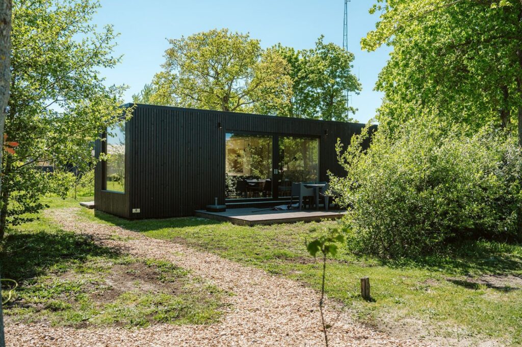 Villapparte-De Klepperstee-Ark Shelter-Romantisch vakantiehuis voor 4 tot 6 personen-Uniek op Vakantiepark-Ouddorp
