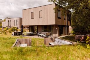 Villapparte-Dutchen-Villa Zeegser Duinen-Zeegser Duinen 47XL Hottub en Sunshower-luxe villa met hottub voor 8 personen-Drenthe