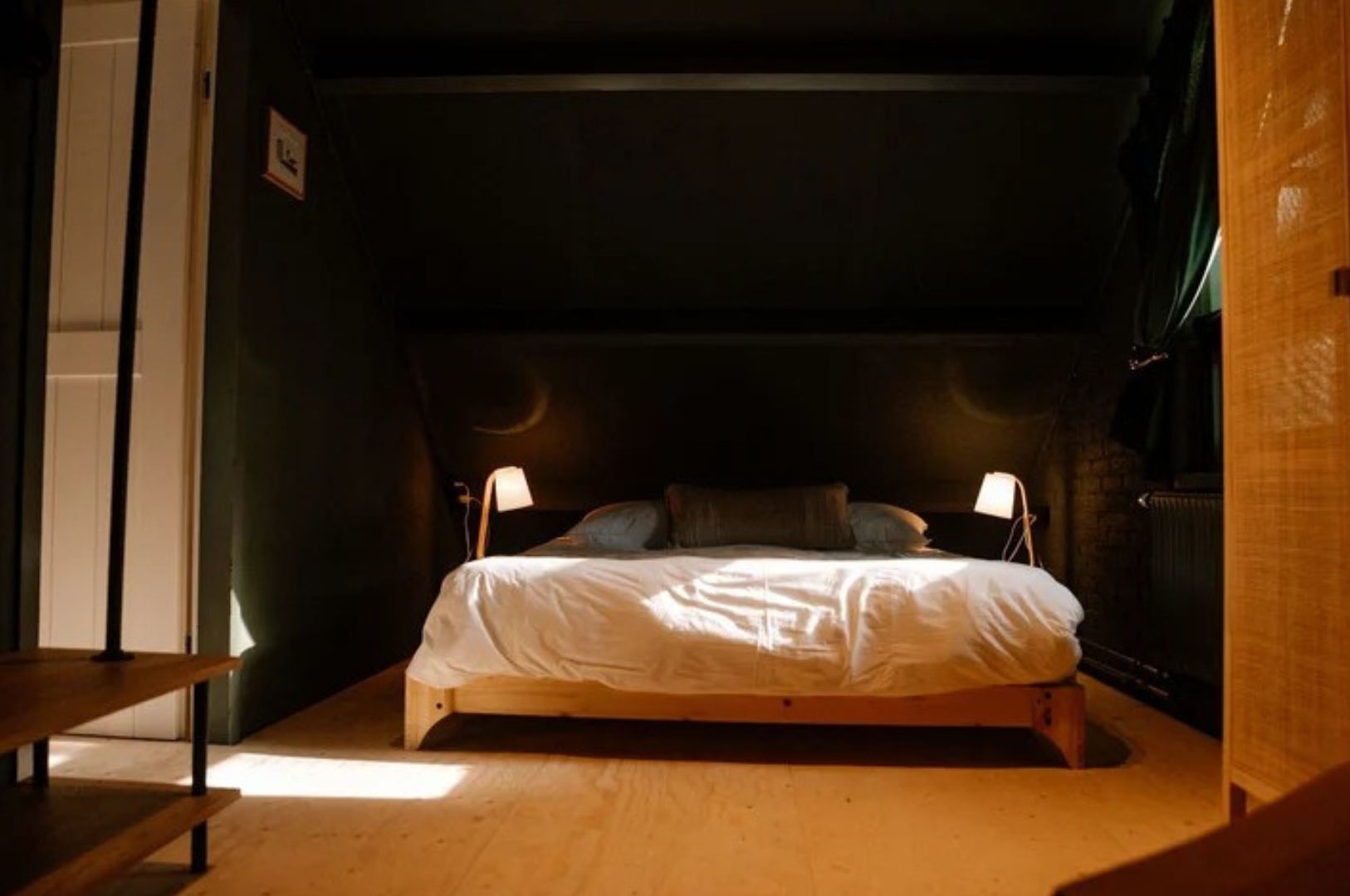 Villapparte-Natuurhuisje 54933 nieuw-Natuurhuisje Appelscha-luxe vakantiehuis voor 8 personen-Nationaal park Drents-Friese Wold-Friesland-romantische slaapkamer