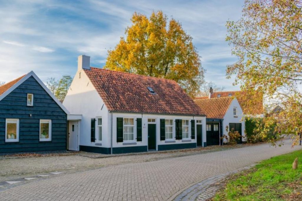 Villapparte-Villa-for-You-Vakantiehuis-Hemels-Helleke-luxe-vakantiehuis-voor-12-personen-Oosterhout-Noord-Brabant