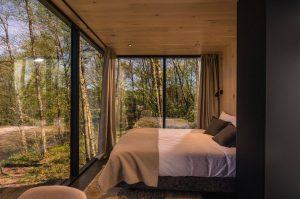 Wilsumerberge OOD Spiegellodge luxe 2 persoons lodge prachtig uitzicht Duitsland romantische slaapkamer