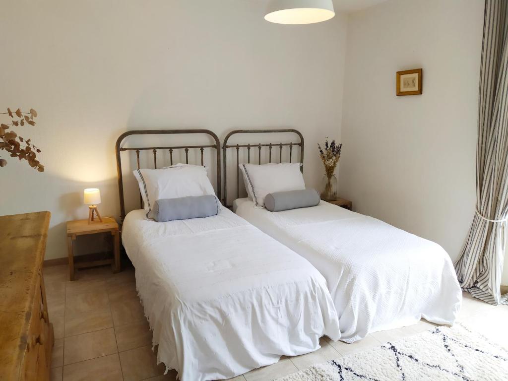 Villapparte-Domaine L'Oiseau Bleu-luxe vakantiehuis voor 6-12 personen-Cote d'Azur-Sainte Maxime-romantische slaapkamer