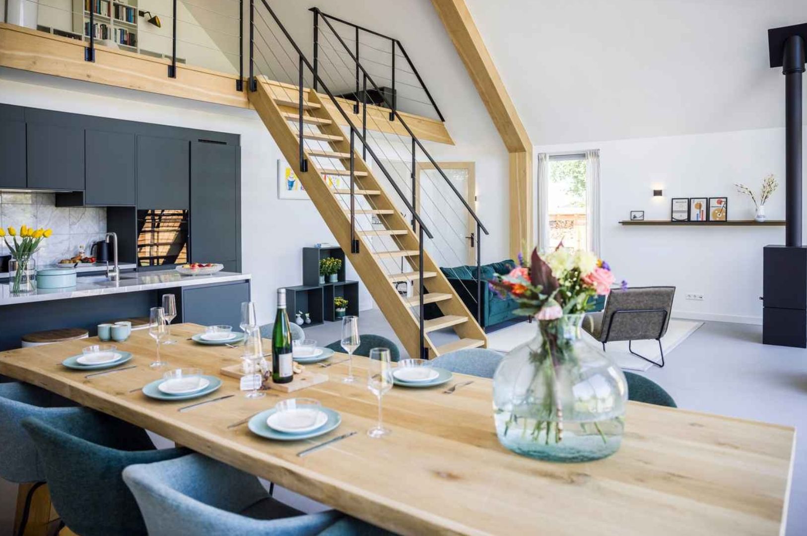 Villapparte-Beaujean Vacances-Villa Weidezicht-luxe vakantiehuis voor 4 personen-Zuid-Limburg-Sfeervolle woonkamer