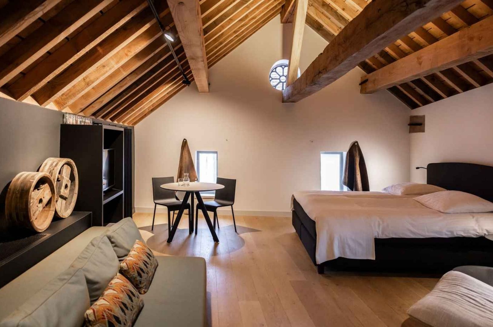 Villapparte-Beaujean Vacances-luxe vakantiehuis voor 8 personen-Belgisch Limburg-Kanne-België-sfeervolle slaapkamer